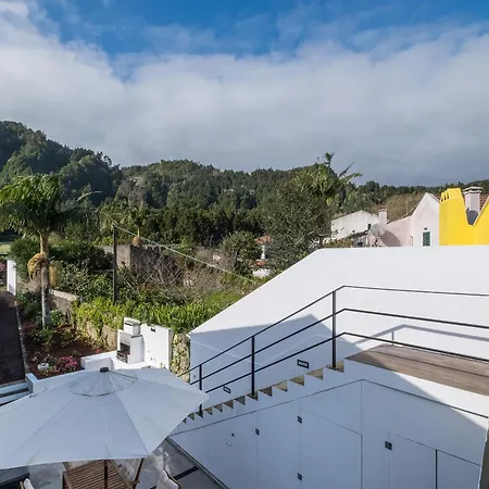 Ferienhaus Descanso Palmeiras - Host & Chill Furnas (Azores)